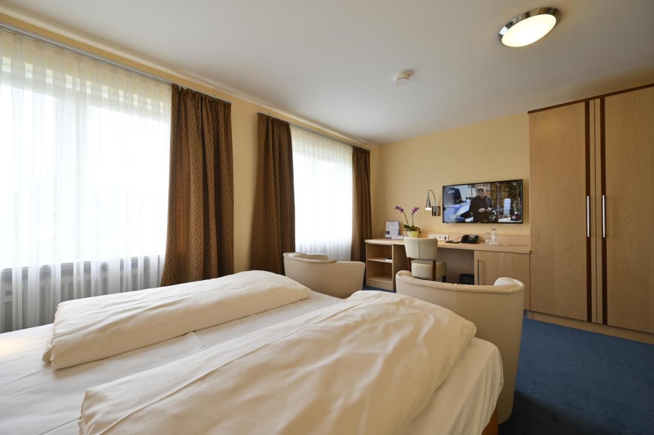 Hotel Apollo Garni Regensburg Buitenkant foto