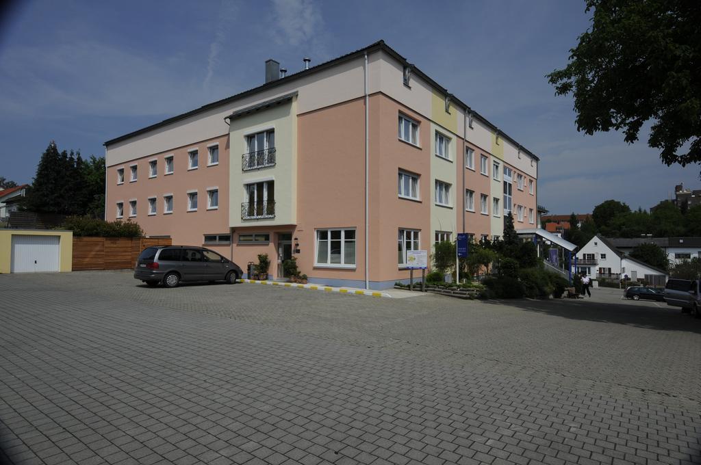 Hotel Apollo Garni Regensburg Buitenkant foto