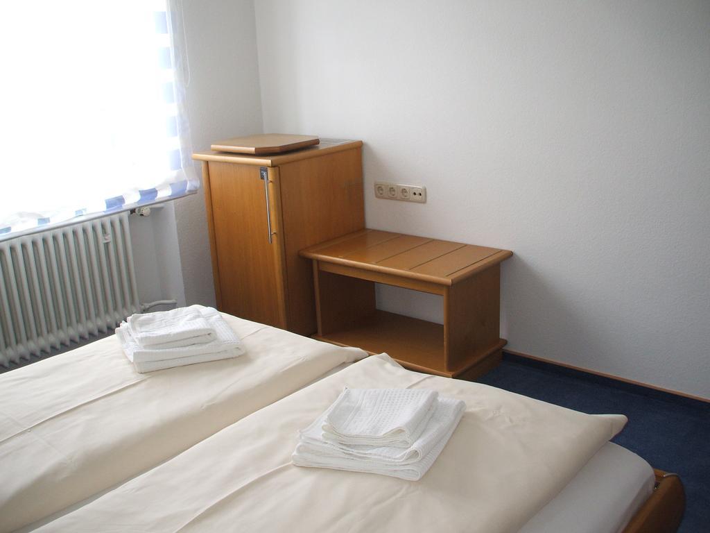 Hotel Apollo Garni Regensburg Buitenkant foto